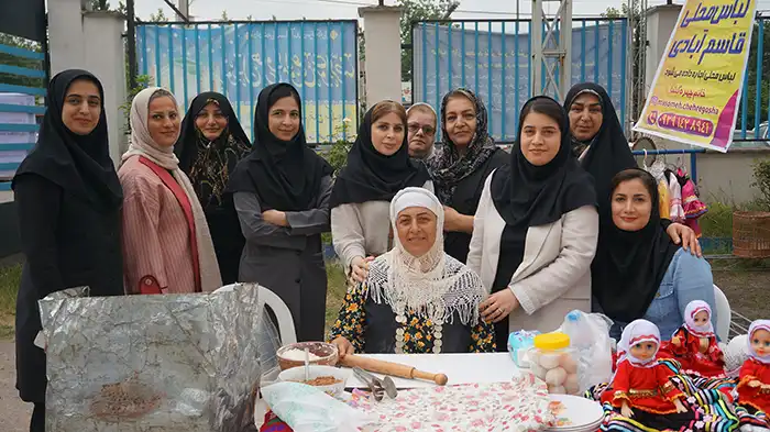 گزارش تصویری برگزاری نمایشگاه هنر، صنایع‌دستی و فرهنگ بومی گیلان در مؤسسه آموزش عالی راهبرد شمال