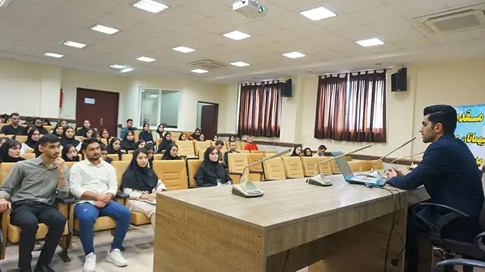 نشست حقوقی `آشنایی با گرایشهای کارشناسی ارشد رشته حقوق`