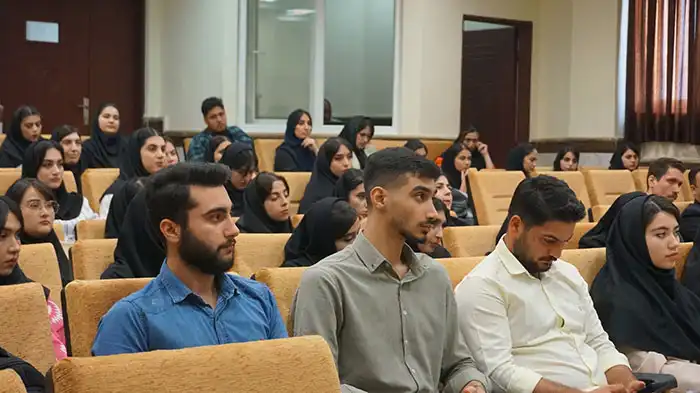 نشست حقوقی `آشنایی با گرایشهای کارشناسی ارشد رشته حقوق`